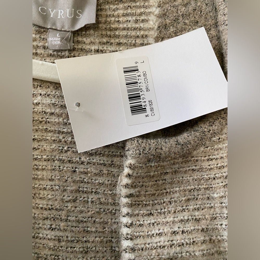 Color Block Drape Sweater - Picture 3 of 3